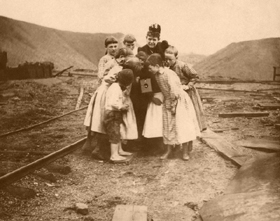 A Kodak creates a sensation around the turn of the century.