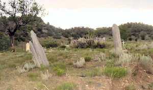 Cimarron-UnknownGraves.Weiser.07-03.jpg (295x175 -- 8744 bytes)