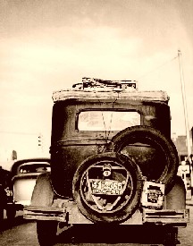 Vintage travelers in 1941