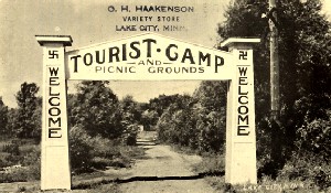 Postcard of a Tourist Camp at Lake City, Minnesota.