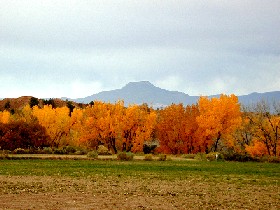 Cerro Pedernal Peak