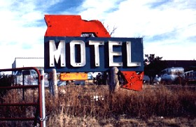 Wagonwheel Motel Sign