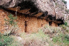 Walnut Canyon Indian Ruins