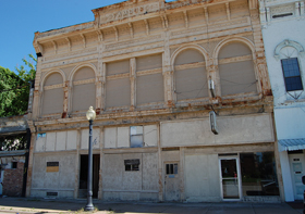 Famous-Barr Department Store, Cairo, Illinois