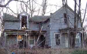 whitecloud-hauntedhouse-11-03-weiser.jpg (336x212 -- 77705 bytes)