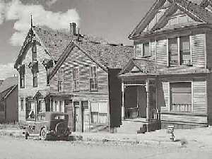 Leadville_Homes6.1941.Marion.Post.Wolcott.LOC.jpg (300x225 -- 14016 bytes)