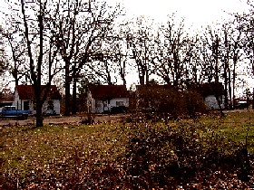 Abbylee Modern Court east of Marshfield, Missouri