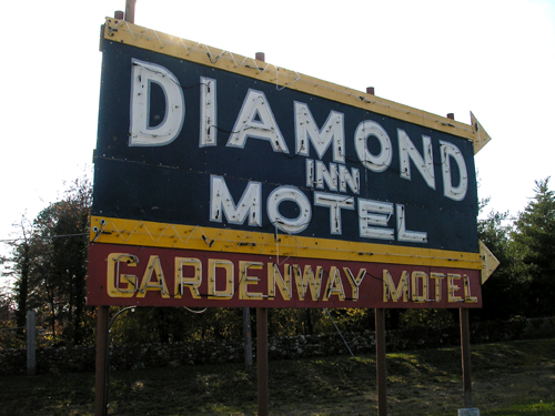 Diamond Inn Billboard 