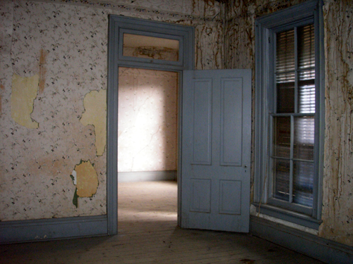 Roe Graves House, Bannack, Montana