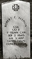 Clay_Allison_Grave_Pecos_Museum.jpg (160x265 -- 7726 bytes)