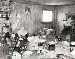 Tabor-Baby_Does_Cabin_Interior4.1935.DenverPublicLibrary.jpg (46x37 -- 15390 bytes)