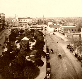 Alamo Plaza, San Antonio, Texas, 1909