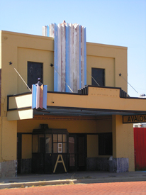 Avalon Theater in McLean, Tecas