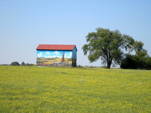 Painted barn between McLean and Shamrock, Texas