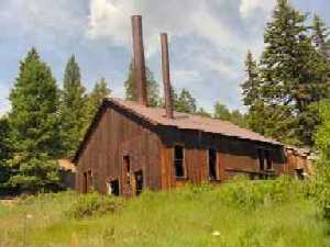 KlondikeMine14.Weiser.07-03.jpg (304x232 -- 12324 bytes)