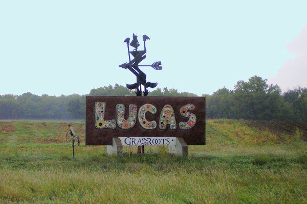Lucas, Kansas Sign