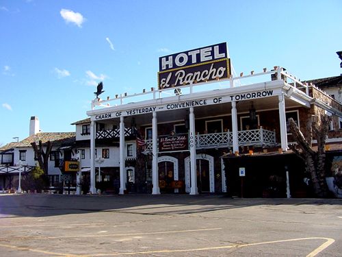 Historic El Rancho Hotel (1937), Gallup, New Mexico USA 