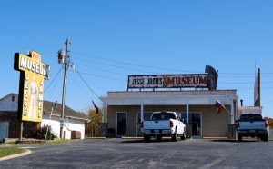 Jesse James Wax Museum, Stanton, Missouri