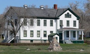 Fort Robinson, Nebraska Headquarters, courtesy Wikipedia