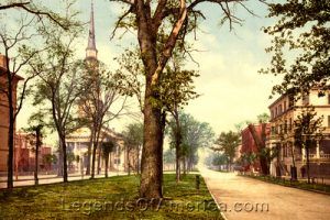 Oglethorpe Avenue in Savannah, Georgia, 1900, by the Detroit Photographic Co.