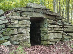Stone chamber on Rattlesnake Gutter Road, Levett, Massachusetts, courtesy Wikipedia