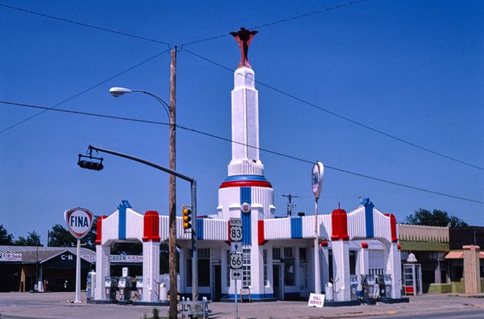The Tower Station in Shamrock, Texas was a Fina Station in 1982. Photo by John Marolies.