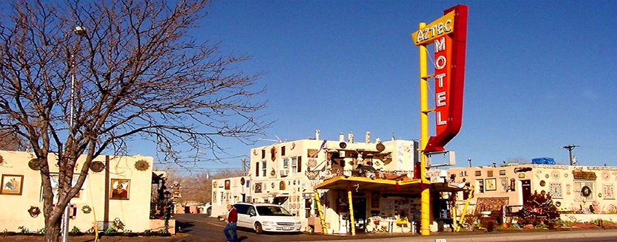 The Aztec Motel in Albuquerque, New Mexico in 2005 by Kathy Weiser-Alexander.