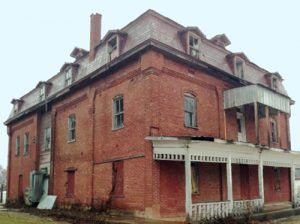The old Bourbon Hotel in Bourbon, Missouri sits abandoned today, photo courtesy Big Seance