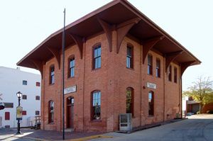 Lincoln Depot in Springfield, Illinois by Kathy Weiser-Alexander.