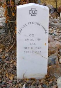 Dallas Stoudenmire's Grave