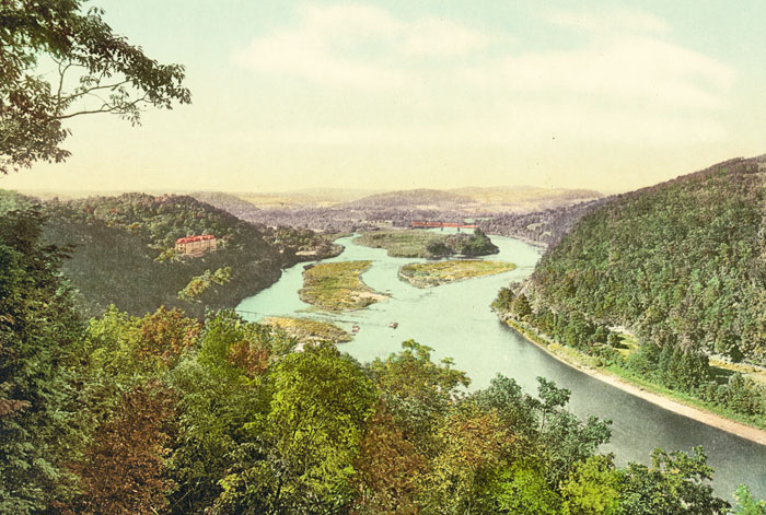 Delaware River in New Jersey by Detroit Photographic Co., 1900.